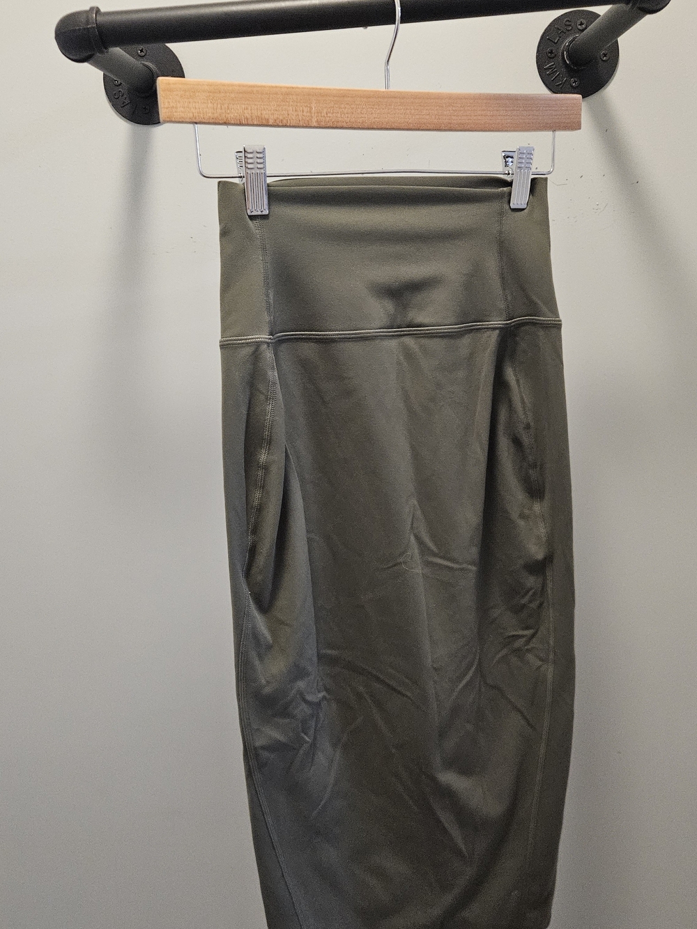 Lululemon Nulu Slim-Fit High Rise Pencil Skirt